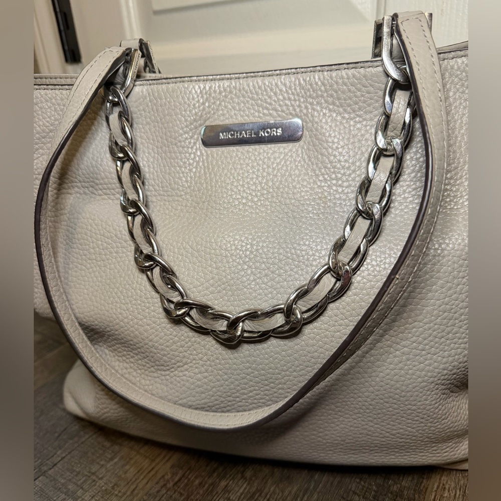 Michael Kors Light Gray Pebbled Leather Chain-Accent Tote - Picture 3 of 15